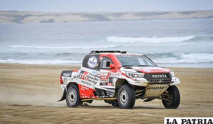 Nasser Al-Attiyah, a un paso de ganar su tercer Dakar consecutivo en coches /dakar.com