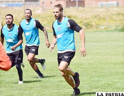 Ovando, Rodríguez y Alessandrini serán parte del equipo titular /Reynaldo Bellota - LA PATRIA