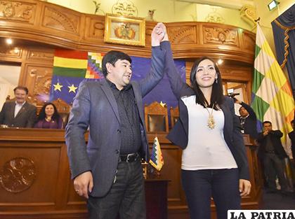 El acto de juramento de Adriana Salvatierra / APG