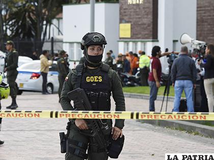 La Policía desplegó sus tropas en el perímetro del incidente sangriento / DIARIO 16