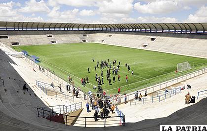 El estadio de Villa Ingenio está habilitado para albergar partidos del torneo profesiona/ APG)