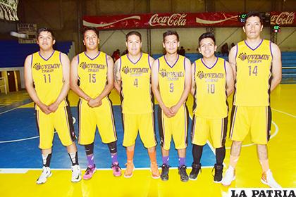 El quinteto de Juvemin Tigres, vencedor del duelo frente a Saracho/ FOTO REYNALDO BELLOTA LA PATRIA