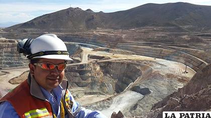 En la actualidad es ingeniero mecánico