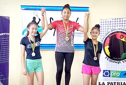 Nicole Rafael fue la mejor en la Sub-15 / Federación Boliviana de Squash