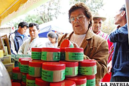 Pomadas también son muy requeridas por la población /http://medicinaintercultural.org/