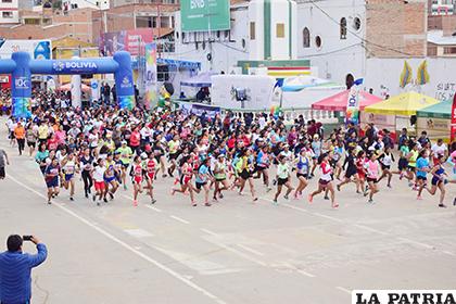 La 10k por la efeméride de Oruro se cumplirá en el mes de Febrero /LA PATRIA /ARCHIVO
