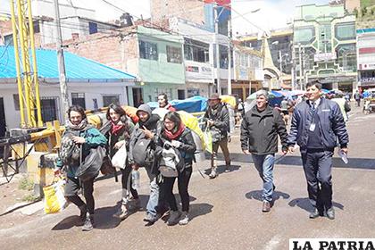 El grupo de extranjeros ingresó ilegalmente a Machu Picchu /eldiario.com.ec
