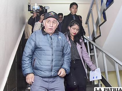 El exvicepresidente del Tribunal Supremo Electoral (TSE), Antonio Costas, dejó la cárcel de San Pedro en La Paz /APG