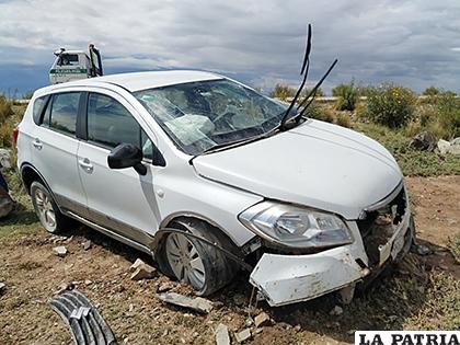 El vehículo presenta daños materiales en su estructura   /LA PATRIA