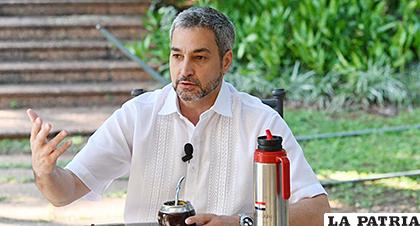 Abdo Benítez sintió los malestares del dengue, durante una jornada en el Alto Paraná /AFP
