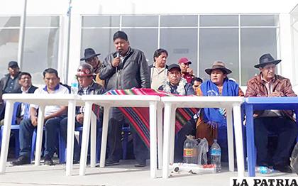 Las organizaciones sociales realizaron un ampliado de emergencia en la ciudad de El Alto /ERBOL
