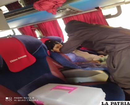 La mujer falleció en el interior del bus con síntomas de coronavirus  /LA PATRIA