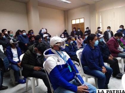 Se tuvo una buena concurrencia de socios a la asamblea de ayer /LA PATRIA
