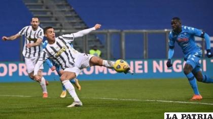 La acción en la que Cristiano Ronaldo anotó el primer gol de Juventus /marca.com