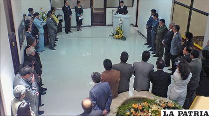 Acto de inauguración del edificio zona Cementerio General