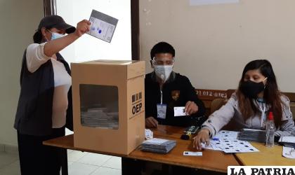 En cada proceso se incrementa la cantidad de votantes en Oruro /archivo LA PATRIA