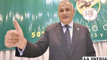 Costa dio negativo a la prueba de Covid que se le realizó, ahora anuncia gestionar vacunas para los futbolistas /APG