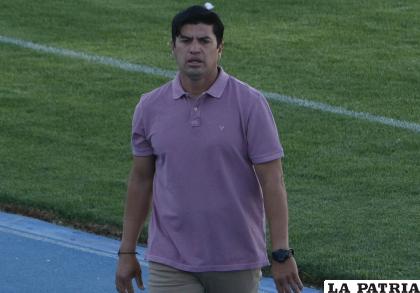 Humberto Viviani dirige a Atlético Palmaflor /APG
