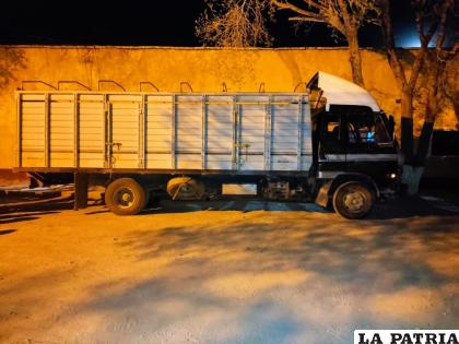 El hombre fue interceptado llevando mercadería ilegal /Viceministerio de Lucha Contra el Contrabando
