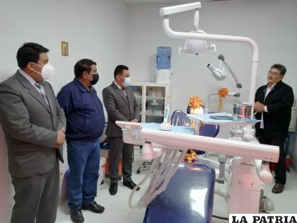 Equipamiento de las unidades médicas /LA PATRIA