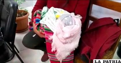 Fue entregada a su tía paterna provisionalmente /Captura de video