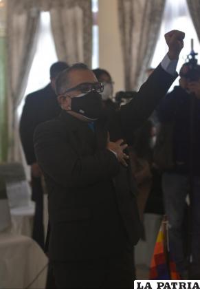El exviceministro Nelson Cox cuando juró en junio de 2021 /MINISTERIO DE GOBIERNO