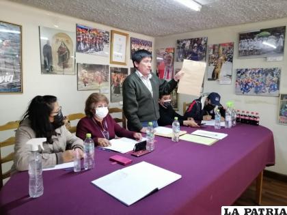 Apertura de sobres de candidatos /LA PATRIA