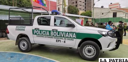 El vehículo entregado a la Policía reforzará las tareas de la EPI- 4 / LA PATRIA