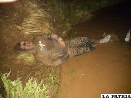 El sujeto fue hallado sin vida a orillas del río /Cortesía