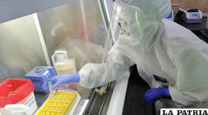 Toma de muestras PCR en la CNS regional Oruro /cns