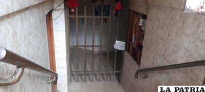 La joven se quitó la vida dentro un baño público / LA PATRIA