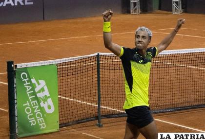 Hugo Dellien celebra la clasificación a semifinales 
/Challenger Santa Cruz