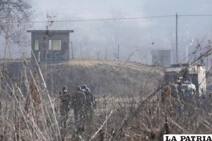 Soldados del ejército surcoreano son vistos en Paju, cerca de la frontera con Corea del Norte /AP Foto/Ahn Young-joon
