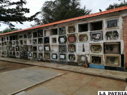 El Cementerio General tiene el 60% de sus pabellones deteriorados / LA PATRIA
