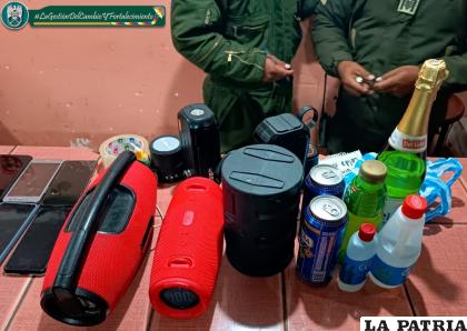 En Cantumarca se halló sidra para brindar / Policía
