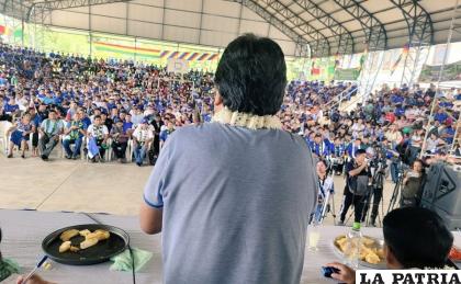 Evo Morales en el ampliado de las 6 Federaciones del Trópico /Fuente RR.SS.