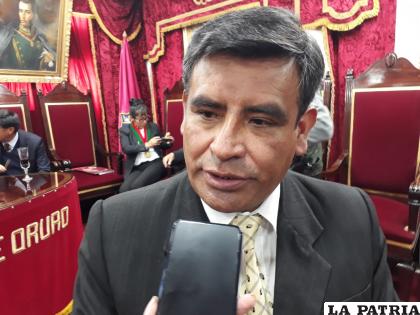 Delegado Defensorial Departamental de Oruro, Juan Carlomagno Arroyo Martínez 
/LA PATRIA