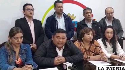 Bancada de Creemos /Captura RRSS