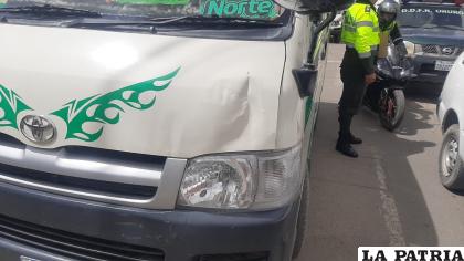 El incidente vial ocurrió en inmediaciones del mercado Avaroa /LA PATRIA   