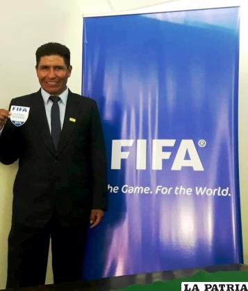 Juan Carlos Villarroel uno de los jueces más experimentados en el futsal /LA PATRIA