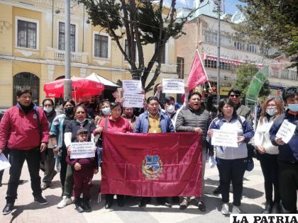 Vecinos convocan a la ??Gran Marcha de la Orureñidad? /LA PATRIA