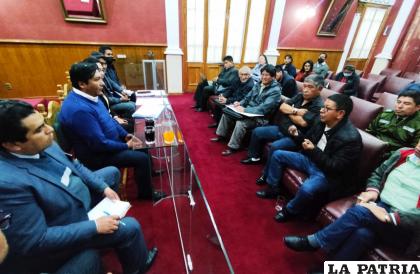 Se realizó la primera reunión de organización del Carnaval de Oruro /GAMO 
