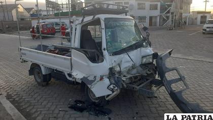 El coche terminó sumamente averiado / LA PATRIA
