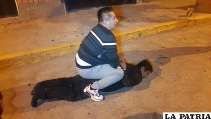  El implicado fue reducido tras el incidente / LA PATRIA