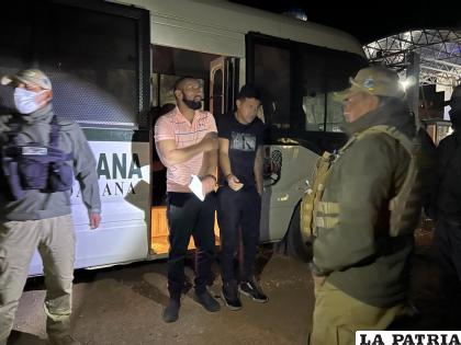 Ambos extranjeros fueron entregados al PDI en Chile /Interpol