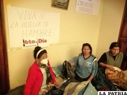 Trabajadores en huelga de hambre levantaron la medida de presión /LA PATRIA

