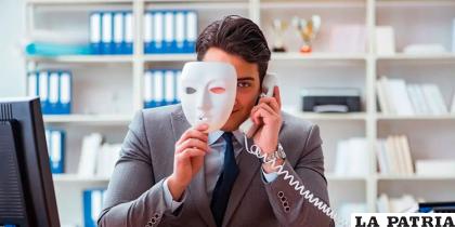 El impostor timó cerca de 1.6 millones de dólares a varias mujeres /Internet