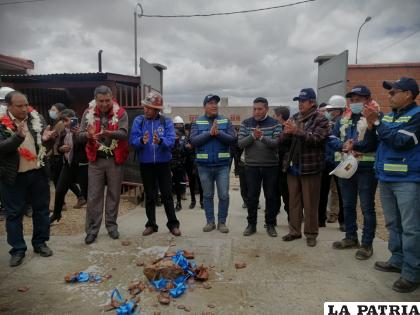 Entrega de Sistema de Alcantarillado en Zonas Periurbanas del Fase IV /LA PATRIA