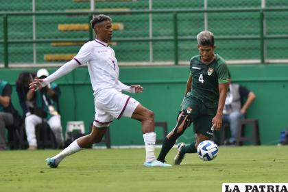 Bolivia se defendió bien para evitar el gol del empate /APG