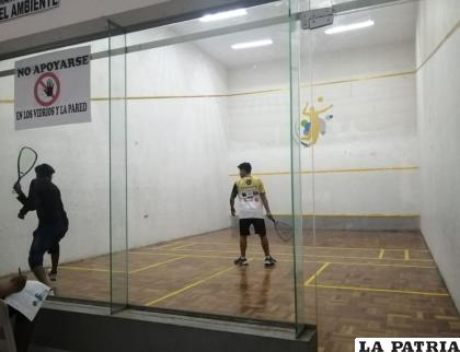 Los orureños demostraron tener un buen nivel de competencia en este deporte /LA PATRIA